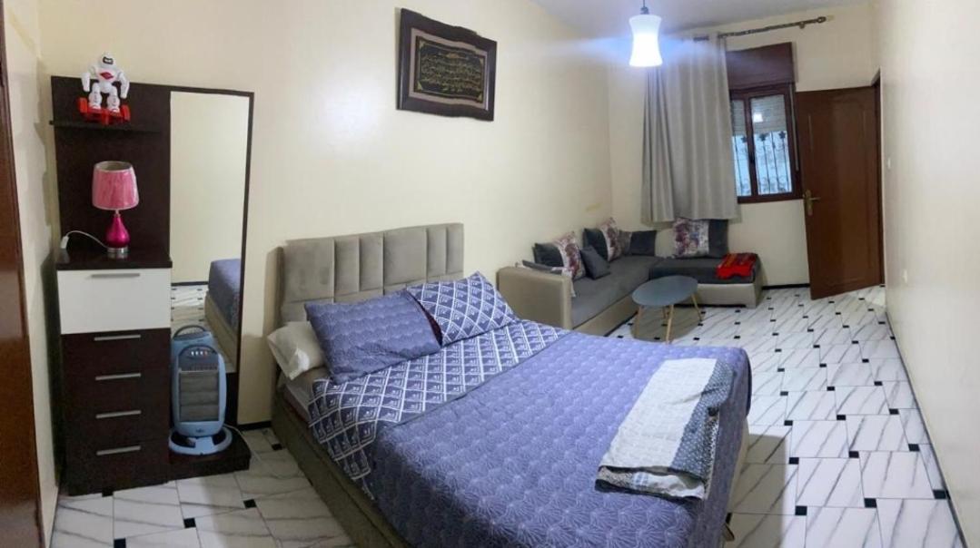 Appartement Au Centre De Tanger Nejma Bagian luar foto